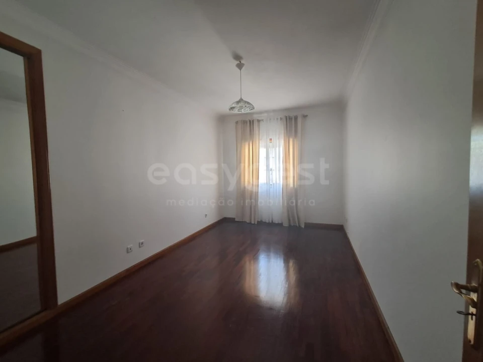 Apartamento T2 para Venda em São João Baptista e Santa Maria dos Olivais Foto 10