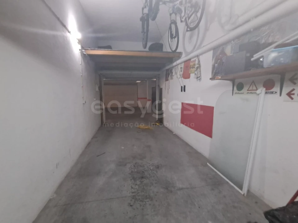 Apartamento T2 para Venda em São João Baptista e Santa Maria dos Olivais Foto 18