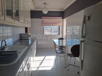 Apartamento T2 para Venda em São João Baptista e Santa Maria dos Olivais