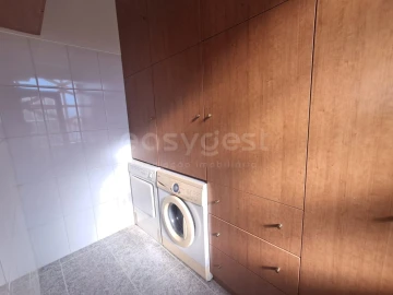 Apartamento T2 para Venda em São João Baptista e Santa Maria dos Olivais