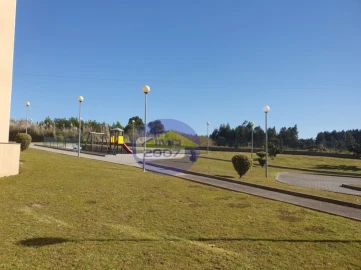 Apartamento T3 para Venda em Canelas