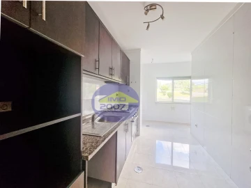 Apartamento T3 para Venda em Canelas