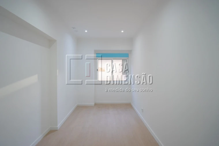 Apartamento T1 para Venda em Águas Livres Foto 12