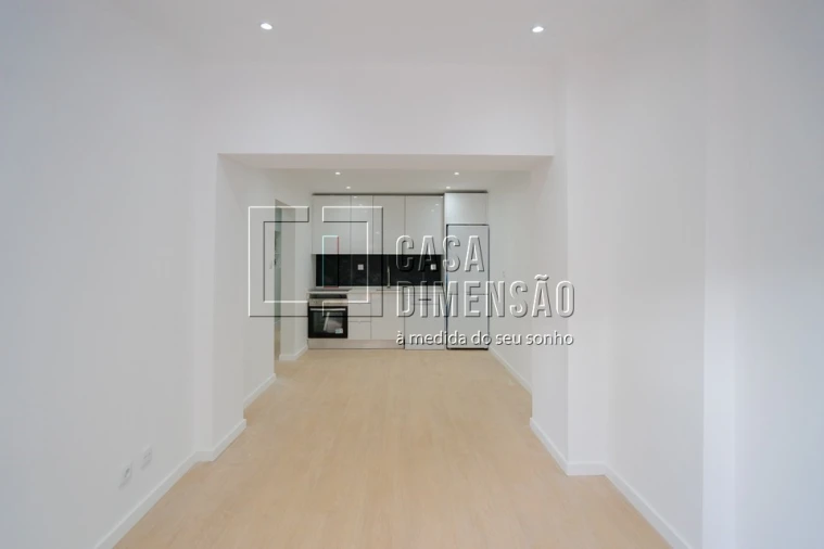 Apartamento T1 para Venda em Águas Livres Foto 4