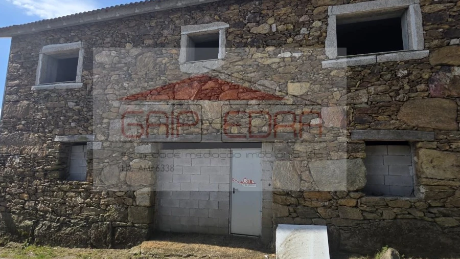 Moradia T3 para Venda em Bornes de Aguiar