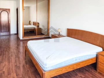 Apartamento T2 para Arrendamento em Portimão