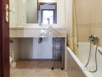 Apartamento T2 para Arrendamento em Portimão