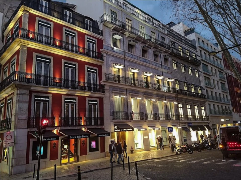 Loja para Arrendamento em Santo António Foto 1