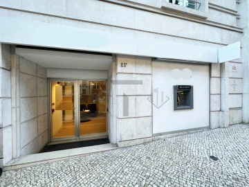 Loja para Arrendamento em Avenidas Novas