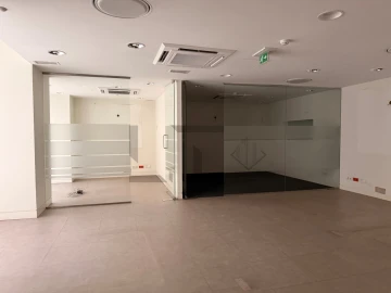 Loja para Arrendamento em Avenidas Novas