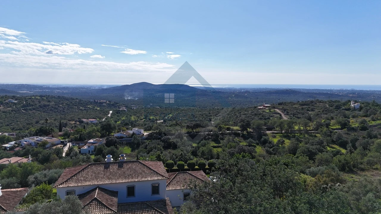 Moradia T2 para Venda em Loule (São Sebastião) Foto 36