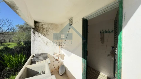 Moradia T2 para Venda em Loule (São Sebastião)