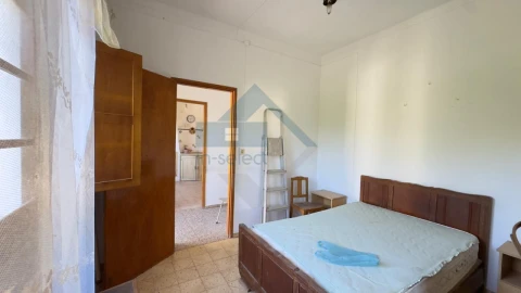 Moradia T2 para Venda em Loule (São Sebastião)