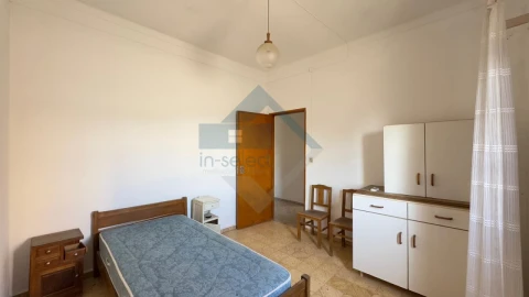 Moradia T2 para Venda em Loule (São Sebastião)