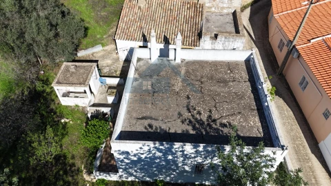 Moradia T2 para Venda em Loule (São Sebastião)