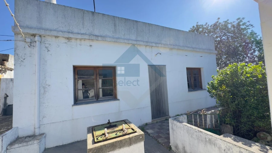 Moradia T2 para Venda em Loule (São Sebastião) Foto 2