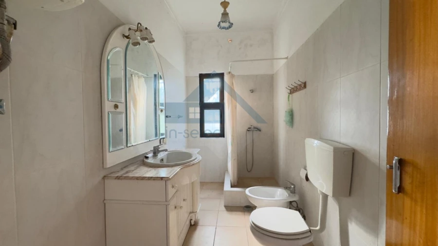 Moradia T2 para Venda em Loule (São Sebastião) Foto 19