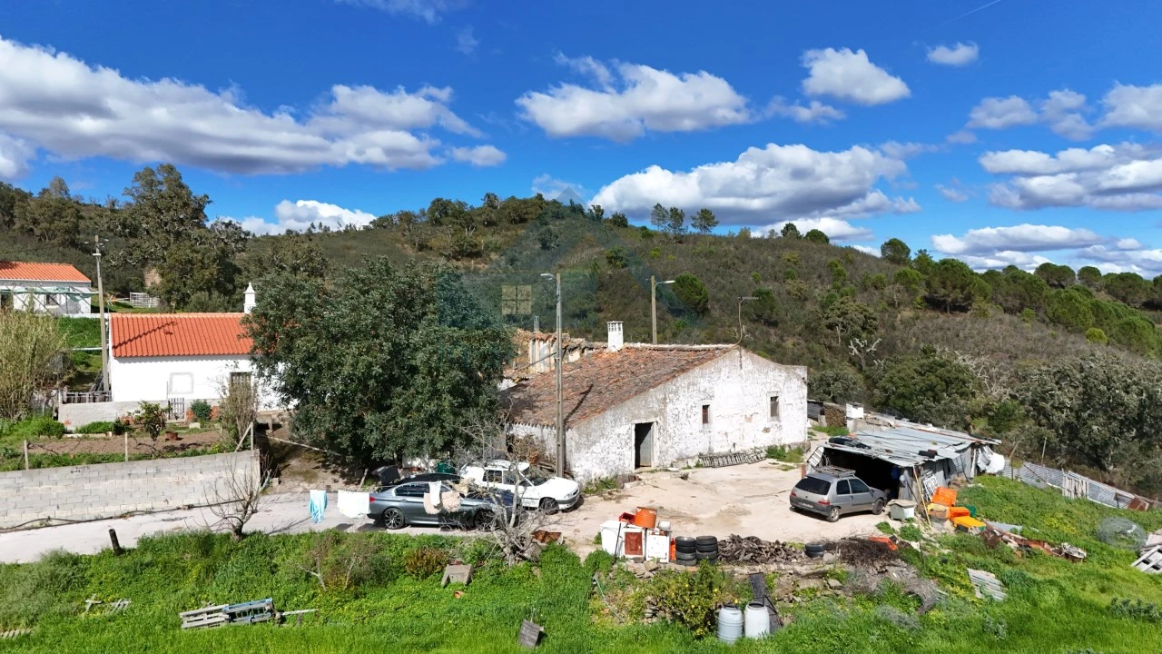 Quinta T4 para Venda em Salir Foto 9