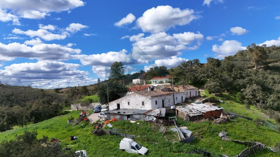 Quinta T4 para Venda em Salir Foto 11