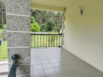 Moradia T3 para Venda em Alheira e Igreja Nova