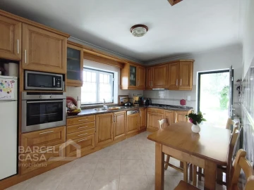 Moradia T3 para Venda em Alheira e Igreja Nova