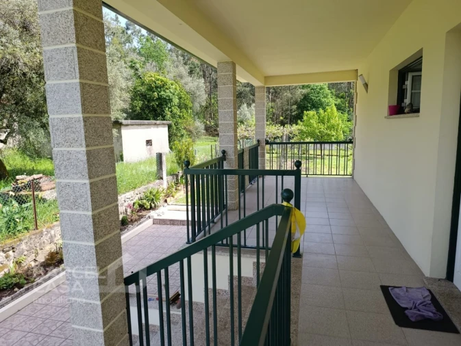 Moradia T3 para Venda em Alheira e Igreja Nova Foto 7