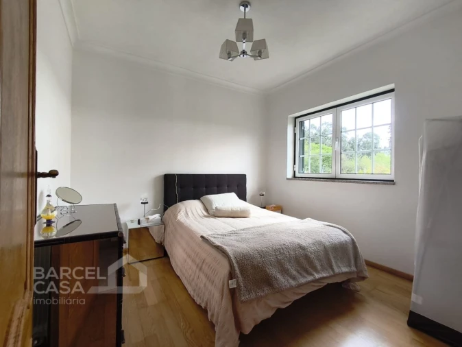 Moradia T3 para Venda em Alheira e Igreja Nova Foto 12