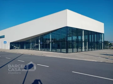 Armazém para Arrendamento em Silveiros e Rio Covo (Santa Eulália)