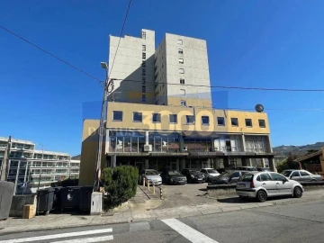 Loja para Venda em Peso da Régua e Godim