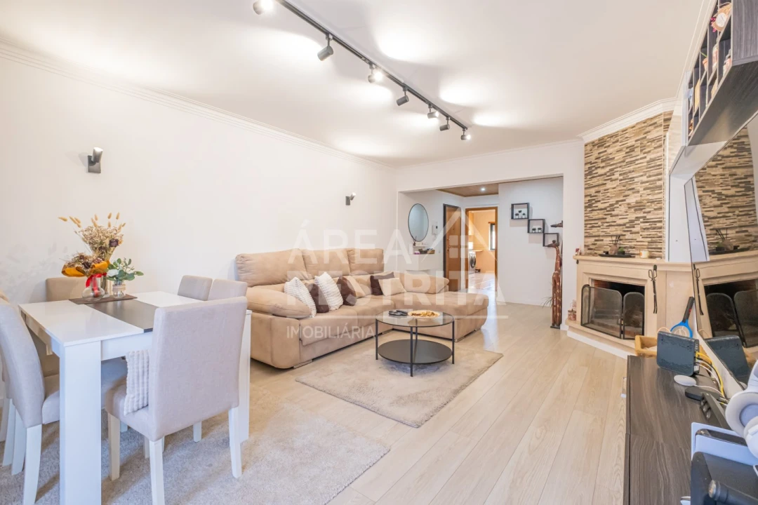 Apartamento T3 para Venda em Alhos Vedros Foto 14