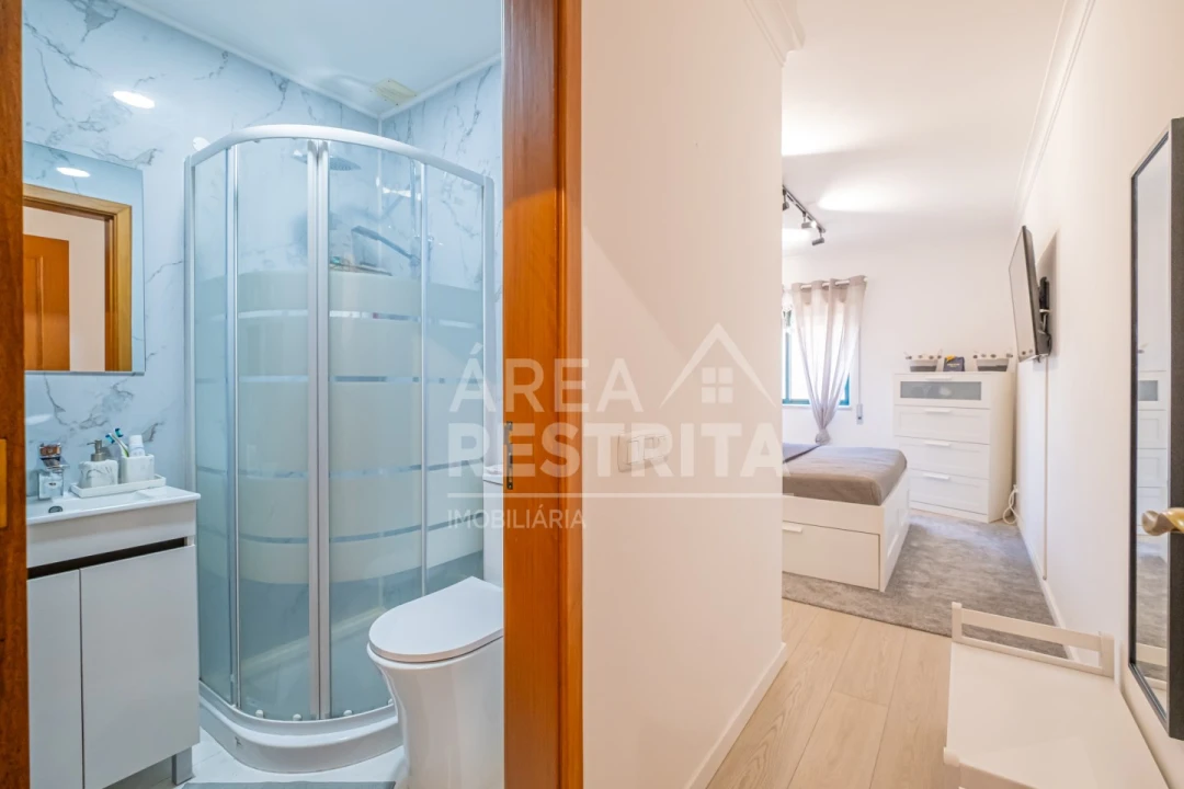 Apartamento T3 para Venda em Alhos Vedros Foto 19