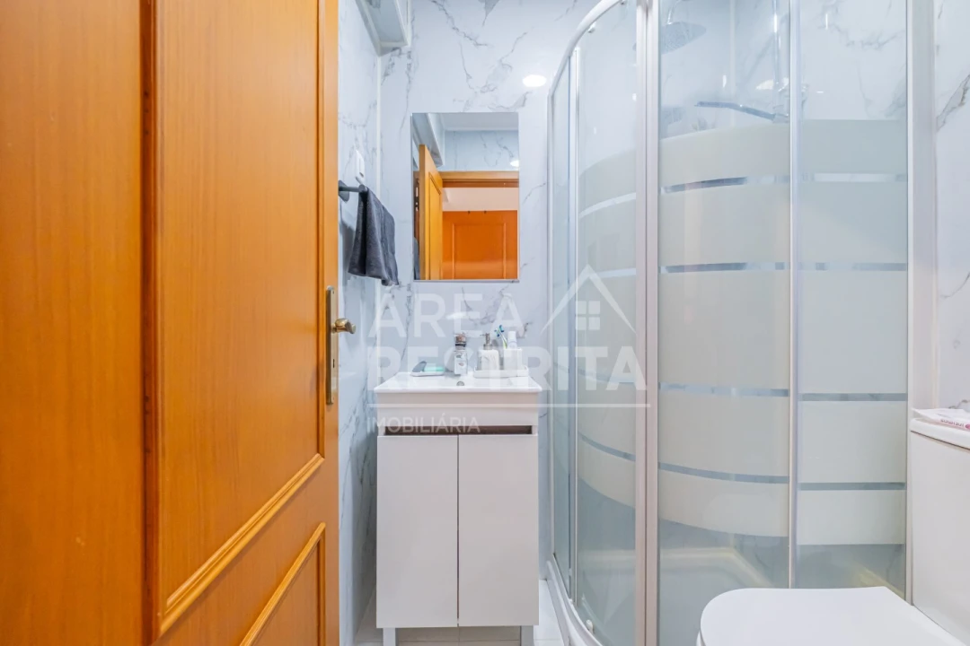 Apartamento T3 para Venda em Alhos Vedros Foto 23