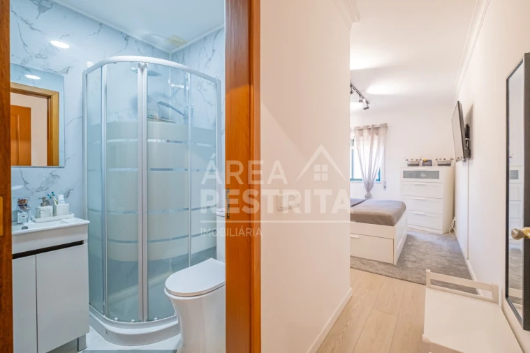 Apartamento T3 para Venda em Alhos Vedros Foto 19