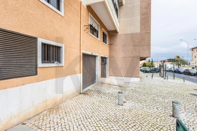 Apartamento T3 para Venda em Mina de Água