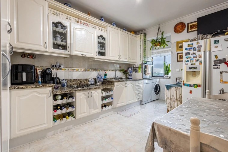 Apartamento T3 para Venda em Mina de Água Foto 5