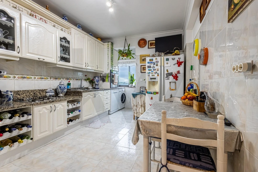 Apartamento T3 para Venda em Mina de Água Foto 6