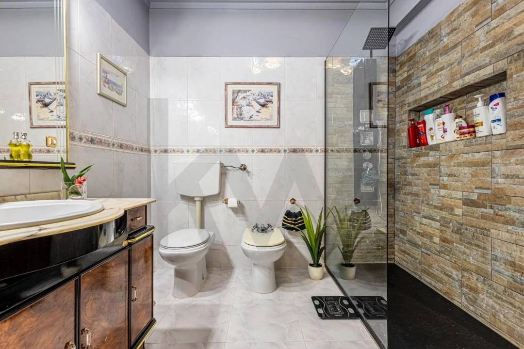 Apartamento T3 para Venda em Mina de Água Foto 16