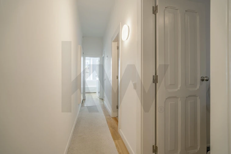 Apartamento T2 para Arrendamento em Campo de Ourique Foto 27