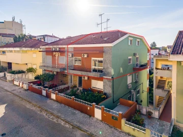 Apartamento T5 para Venda em Abrantes (São Vicente e São João) e Alferrarede