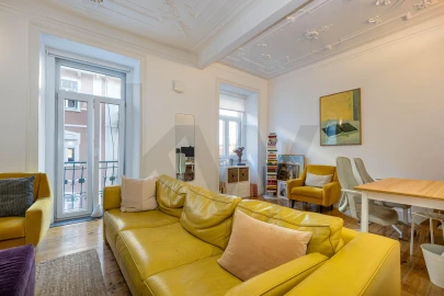 Apartamento T2 para Arrendamento em Arroios