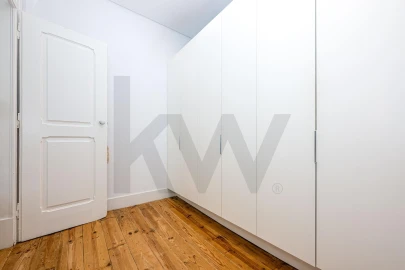 Apartamento T2 para Arrendamento em Arroios