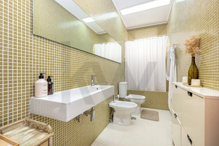 Apartamento T2 para Arrendamento em Arroios Foto 28