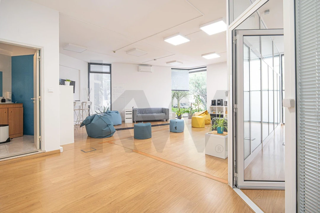 Escritório para Arrendamento em Algés, Linda-A-Velha e Cruz Quebrada-Dafundo Foto 3