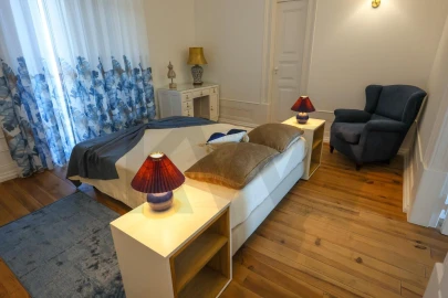 Moradia T5 para Venda em Santa Comba