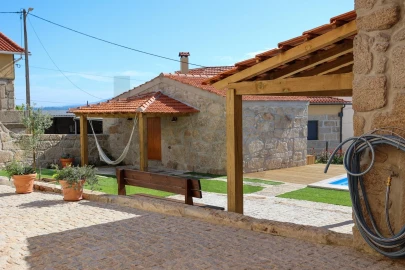 Moradia T5 para Venda em Santa Comba