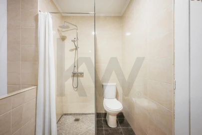 Moradia T4 para Venda em Caniço