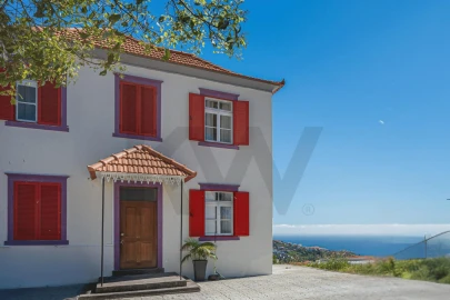 Moradia T4 para Venda em Caniço