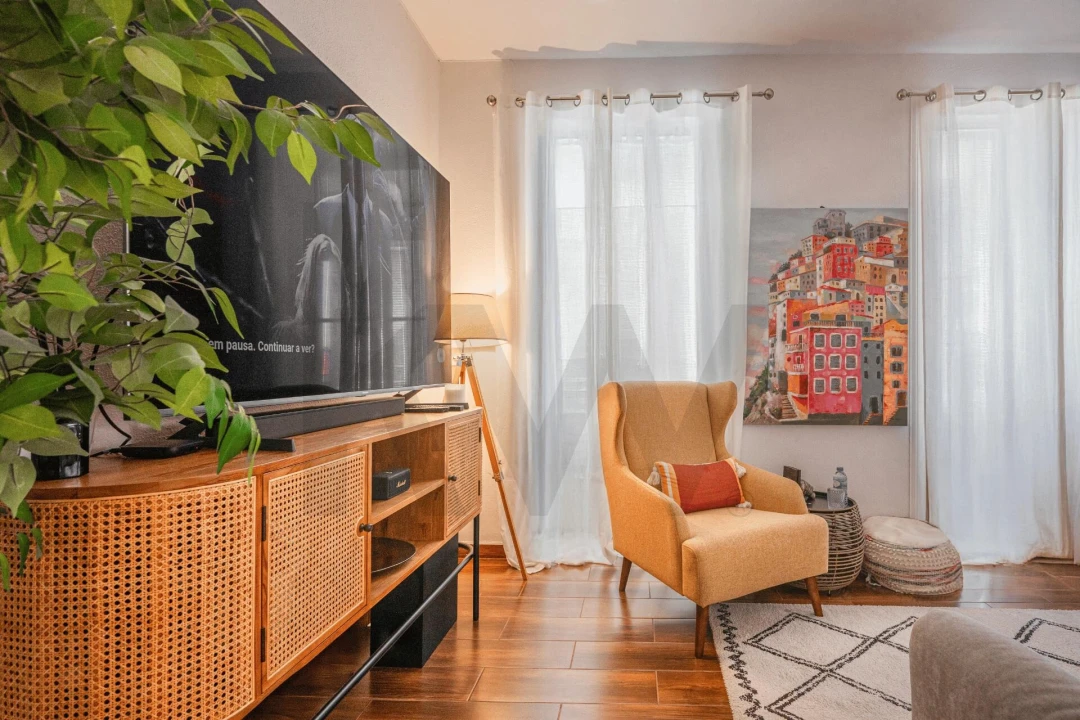 Moradia T4 para Venda em Caniço Foto 13