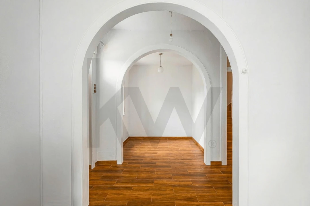 Moradia T4 para Venda em Caniço Foto 18