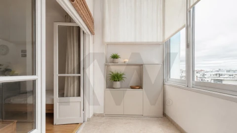 Apartamento T2 para Venda em Oeiras e São Julião da Barra, Paço de Arcos e Caxias
